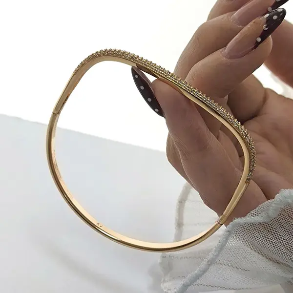 تکدست نگین دار ژوپینگ